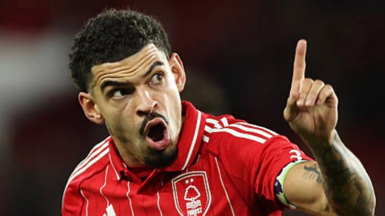 Tottenham Bersaing Dengan Villa dan Man City Gaet Bintang Forest