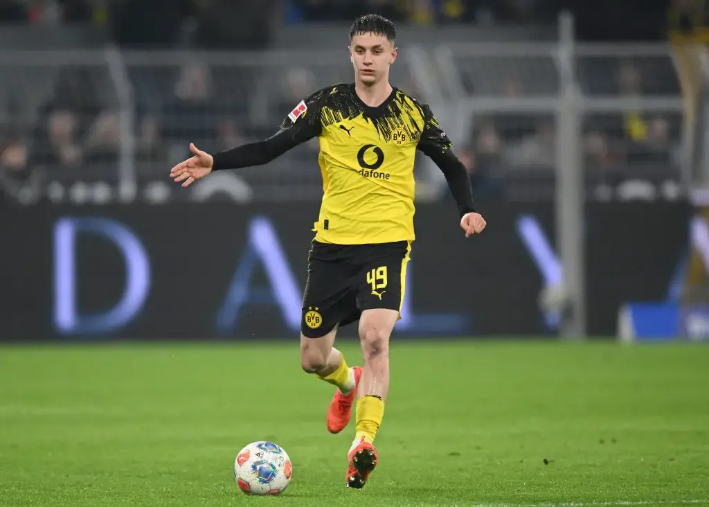Borussia Dortmund Antusias dengan Kemajuan Pesat Luca Reggiani - sumber: (getfootballnewsgermany)