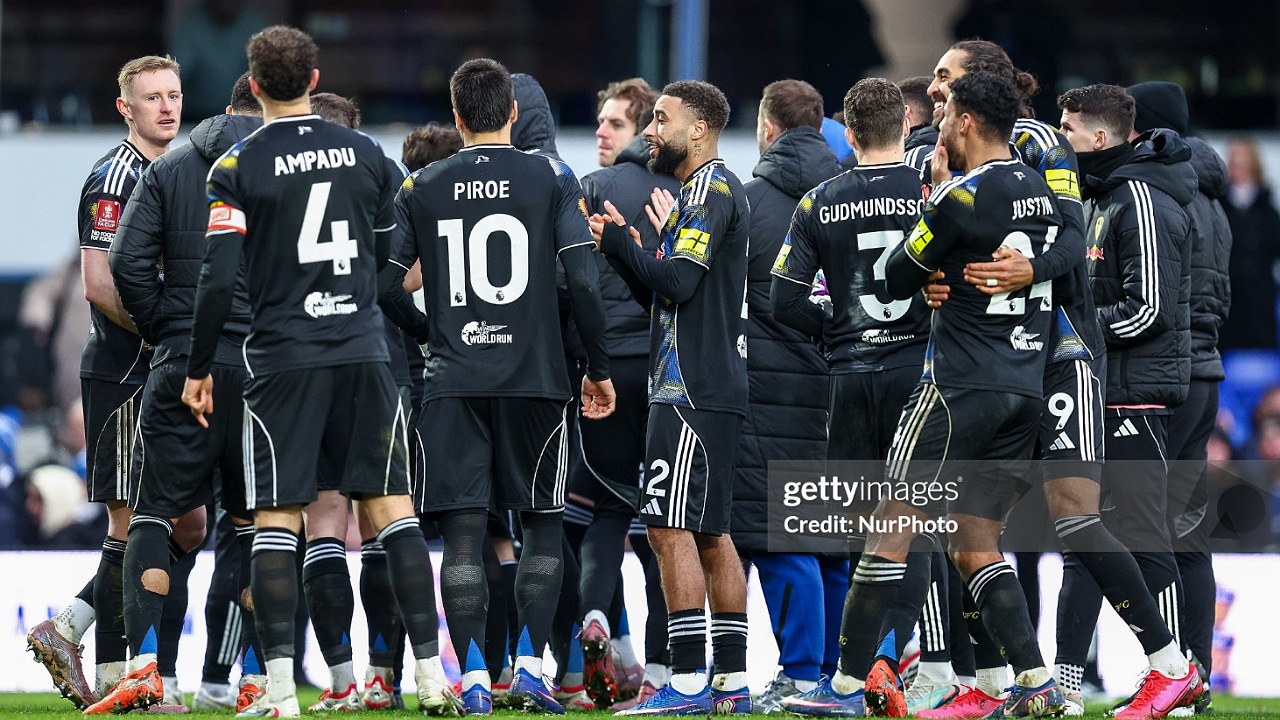 Leeds United Bidik Perempat Final Piala FA Usai 23 Tahun