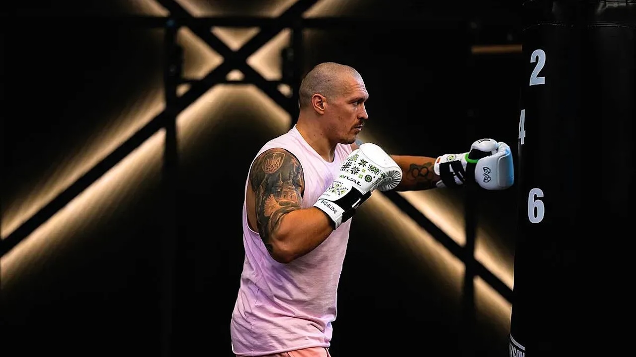 Oleksandr Usyk Terancam Kehilangan Gelar WBC Jika Hindari Kabayel