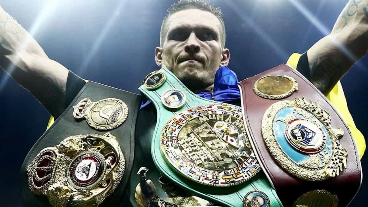 Oleksandr Usyk Terancam Punya Dua Mandatori di Kelas Berat