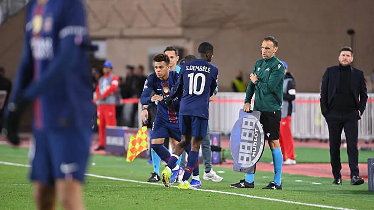 Ousmane Dembele Ditarik Keluar, Luis Enrique Tunggu Kepastian Cedera Bintang PSG