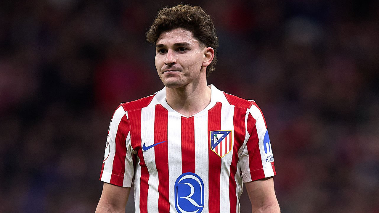 Tak Mau Kehilangan Julian Alvarez, Atletico Siapkan Kontrak Baru