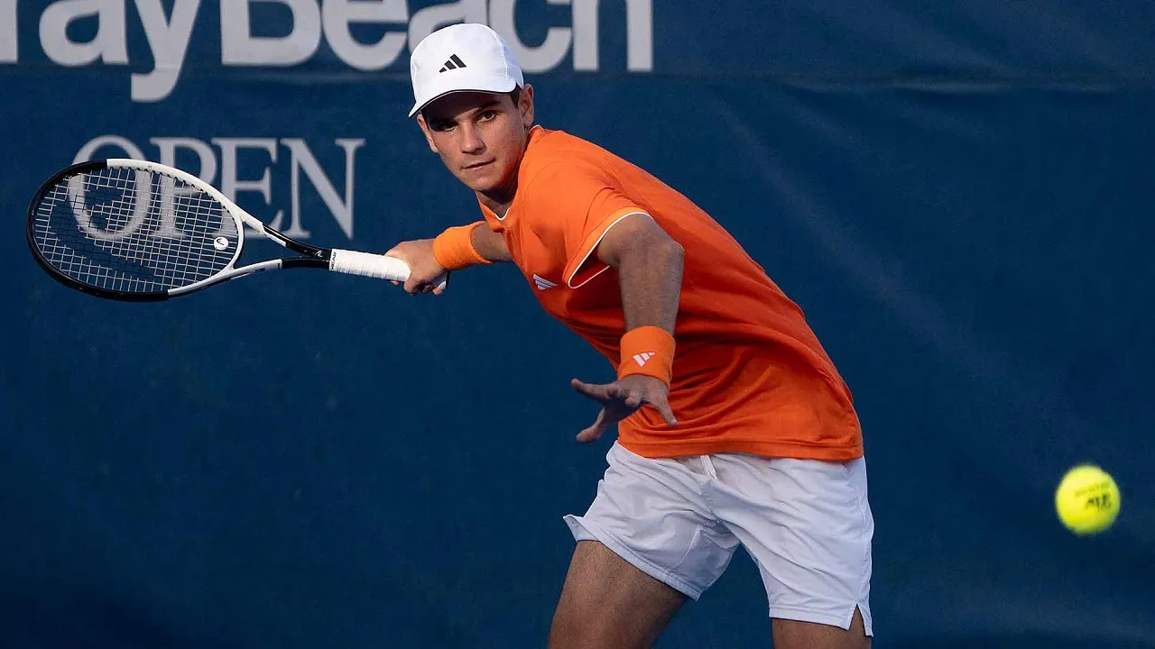 Tampil Hampir Tanpa Cela, Rafael Jodar Habisi Ethan Quinn Di Delray Beach