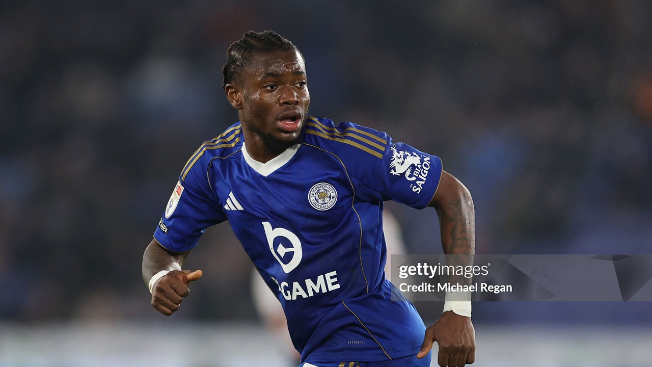 Wolves Incar Abdul Fatawu dari Leicester City