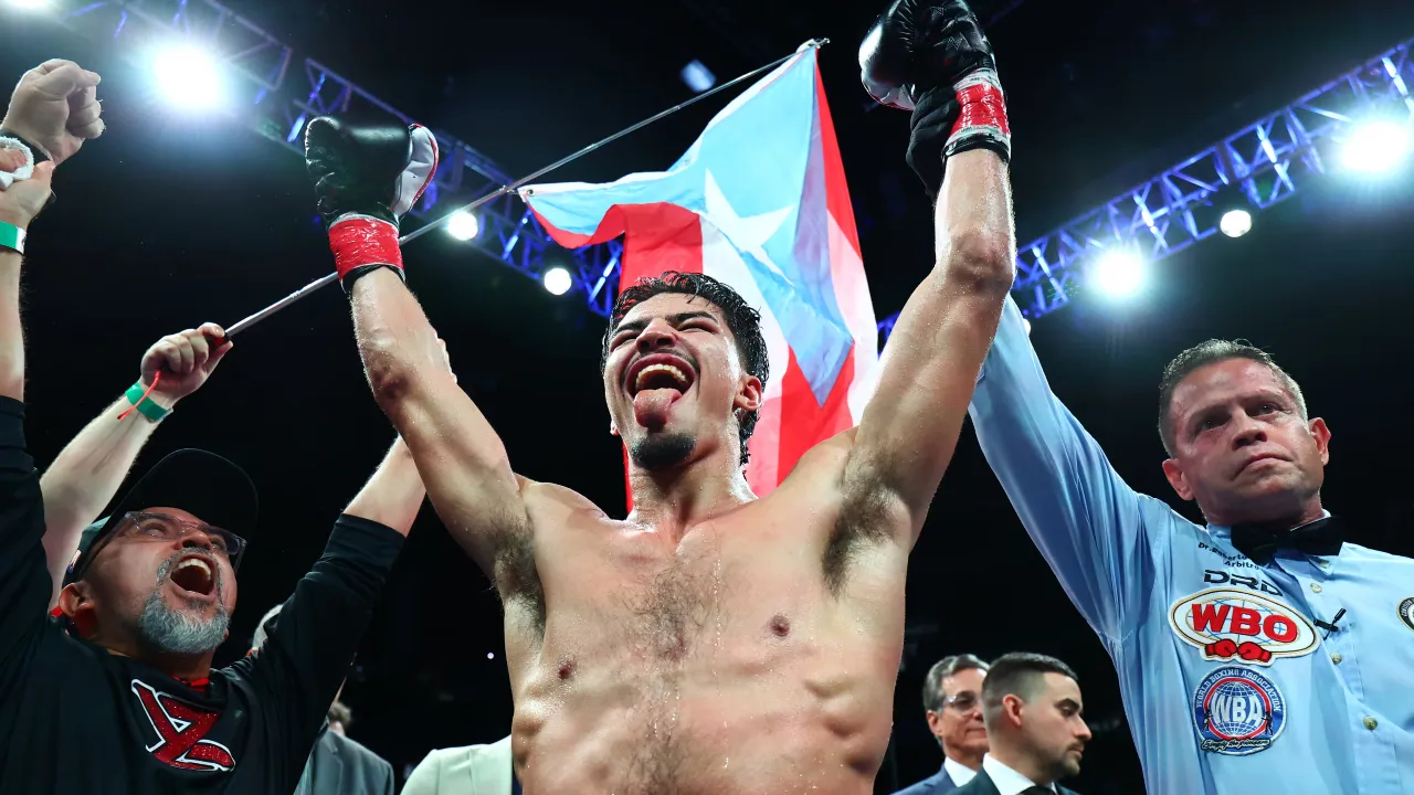 Xander Zayas Tantang Josh Kelly untuk Unifikasi Gelar Kelas 154 Pound