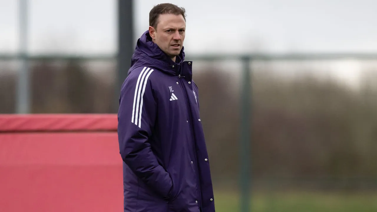 Amad Diallo Ungkap Besarnya Peran Jonny Evans di Ruang Ganti MU