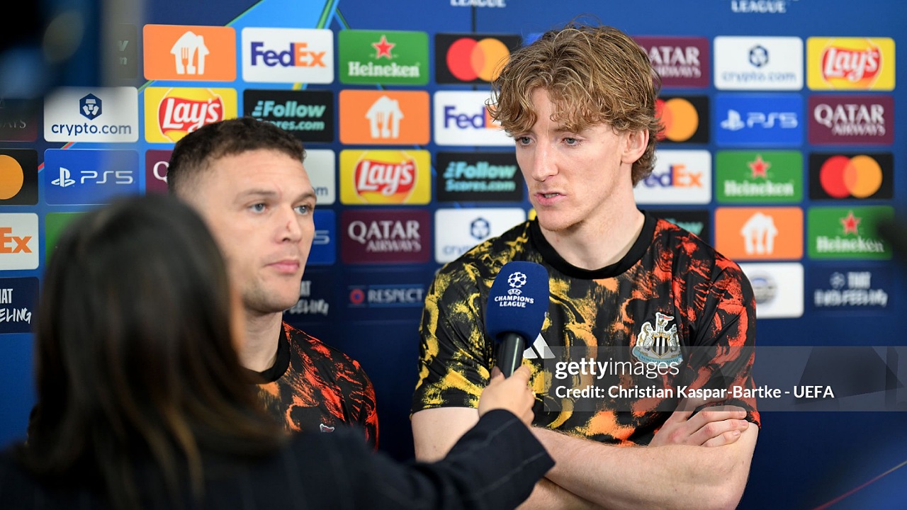 Anthony Gordon vs Kieran Trippier! Adu Mulut di Tengah Pesta Gol