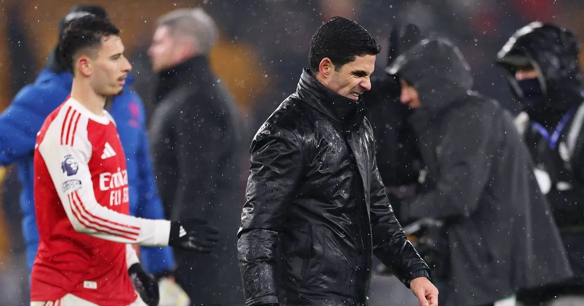 Arteta Dianjurkan Bawa Pemain Arsenal Liburan Pantai - sumber: (footballlondon)