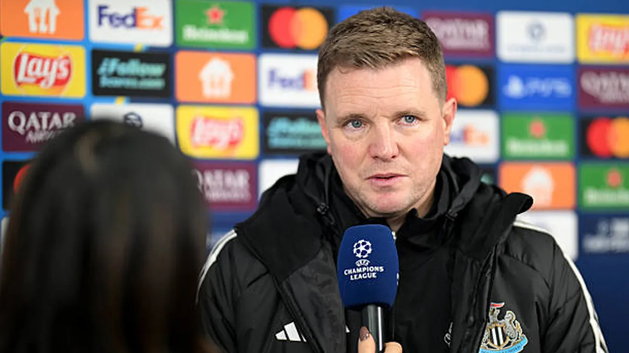 Hancurkan Qarabag 6-1, Eddie Howe Tegaskan Tugas Newcastle United Belum Selesai