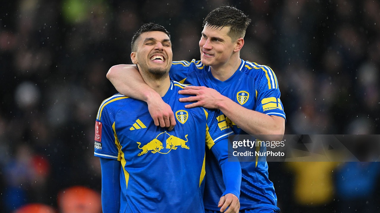 Karier Mandek, Joel Piroe Siap Tinggalkan Leeds United?