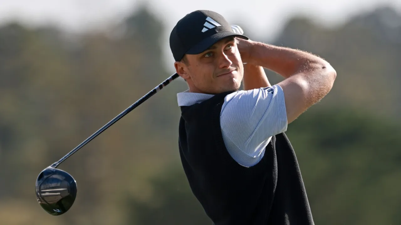 Ludvig Aberg Jadi Pemain Golf Pertama yang Gunakan Aturan Baru