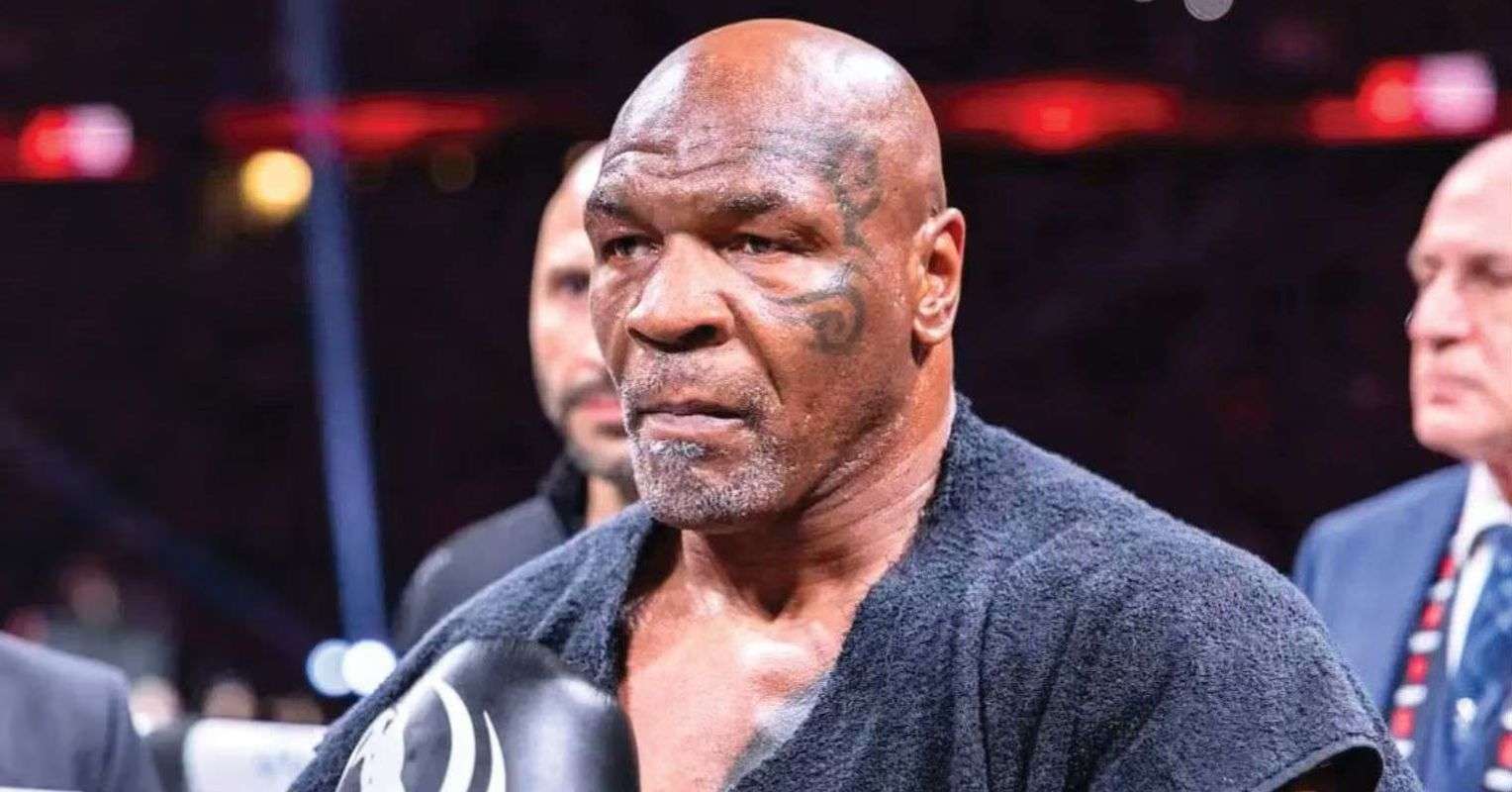 Mike Tyson Enggan Lawan Riddick Bowe karena Persahabatan