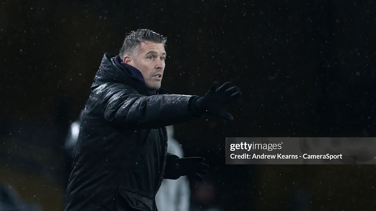 Rob Edwards Tak Mau Pilih Pemain Berdasarkan Rencana Musim Depan