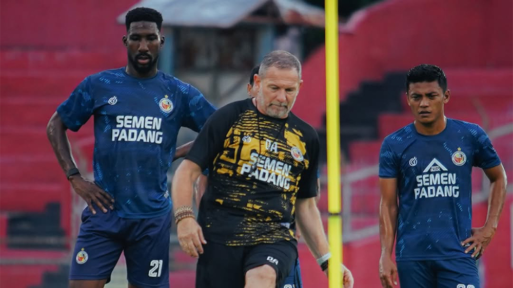 Semangat Baru Semen Padang: Target Keluar dari Ancaman Degradasi