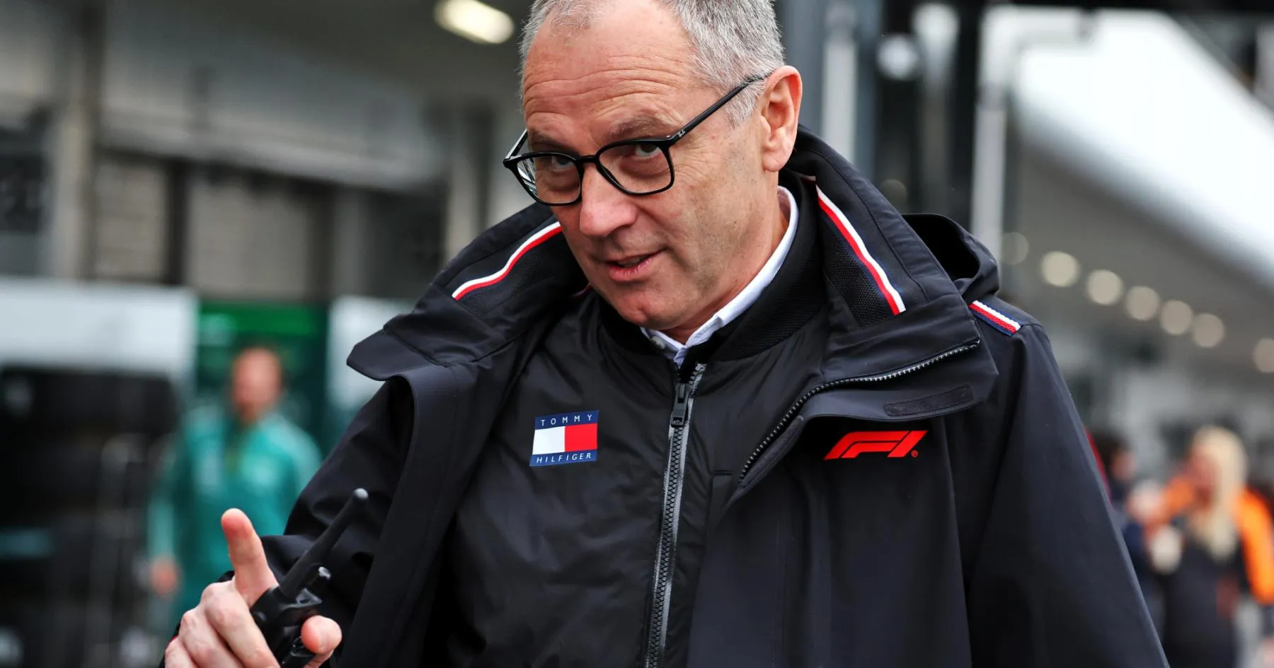 F1 Pastikan Komitmen Verstappen Usai Pertemuan Konstruktif - sumber: (racingnews365)