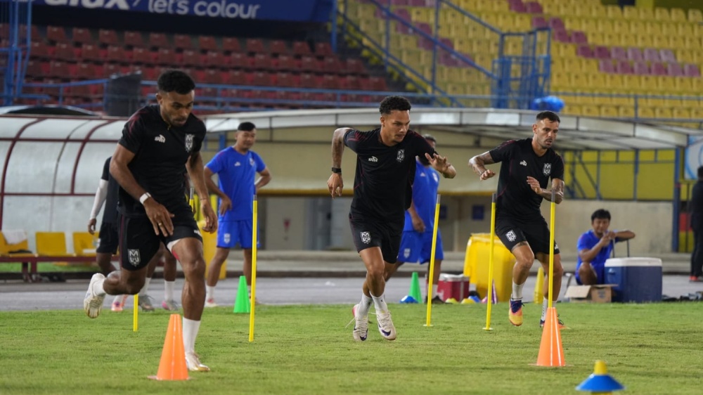 Igor Inocencio Pastikan Malut United Tetap Konsisten Jelang Pertandingan di Padang