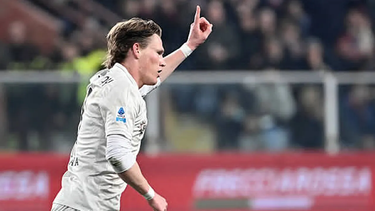 Kontak Kecil Berbuah Kartu Kuning, Scott McTominay Kritik Sepak Bola Modern