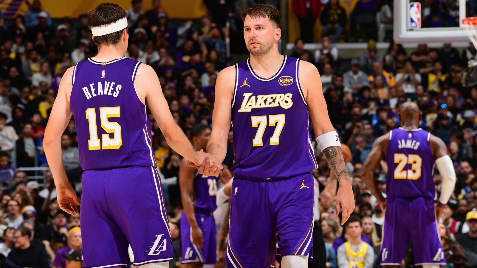 Lakers Siap Tampil Penuh Hadapi Clippers di Derby LA