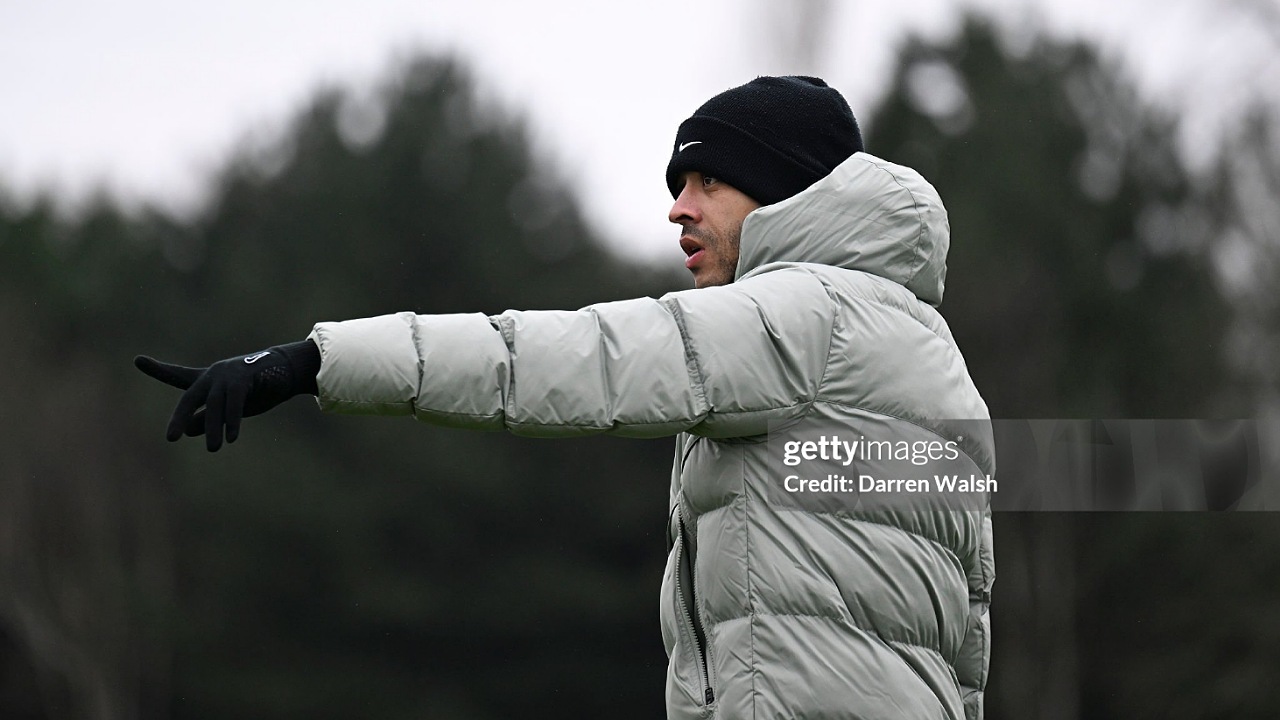 Liam Rosenior Tegaskan Burnley Bukan Lawan Enteng