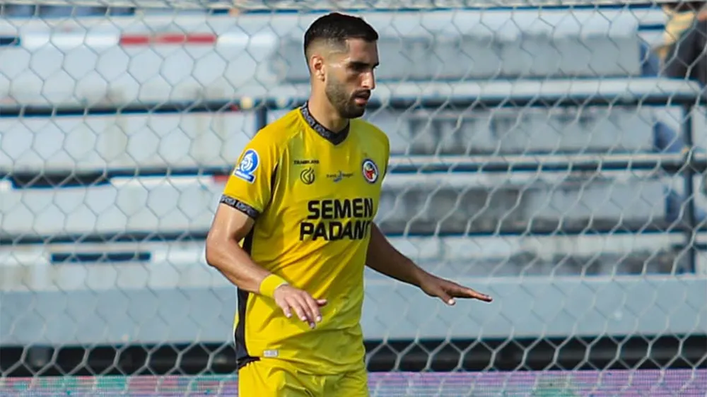 Semangat Angelo Meneses Memperkuat Kinerja Tim Menuju Tren Positif - sumber: (ileagueid)