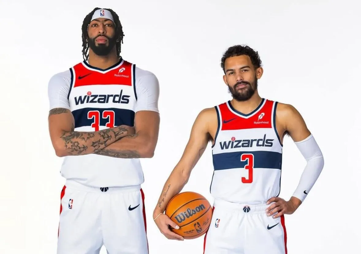 Trae Young dan Anthony Davis Masih Absen untuk Sementara - sumber: (mainbasket)