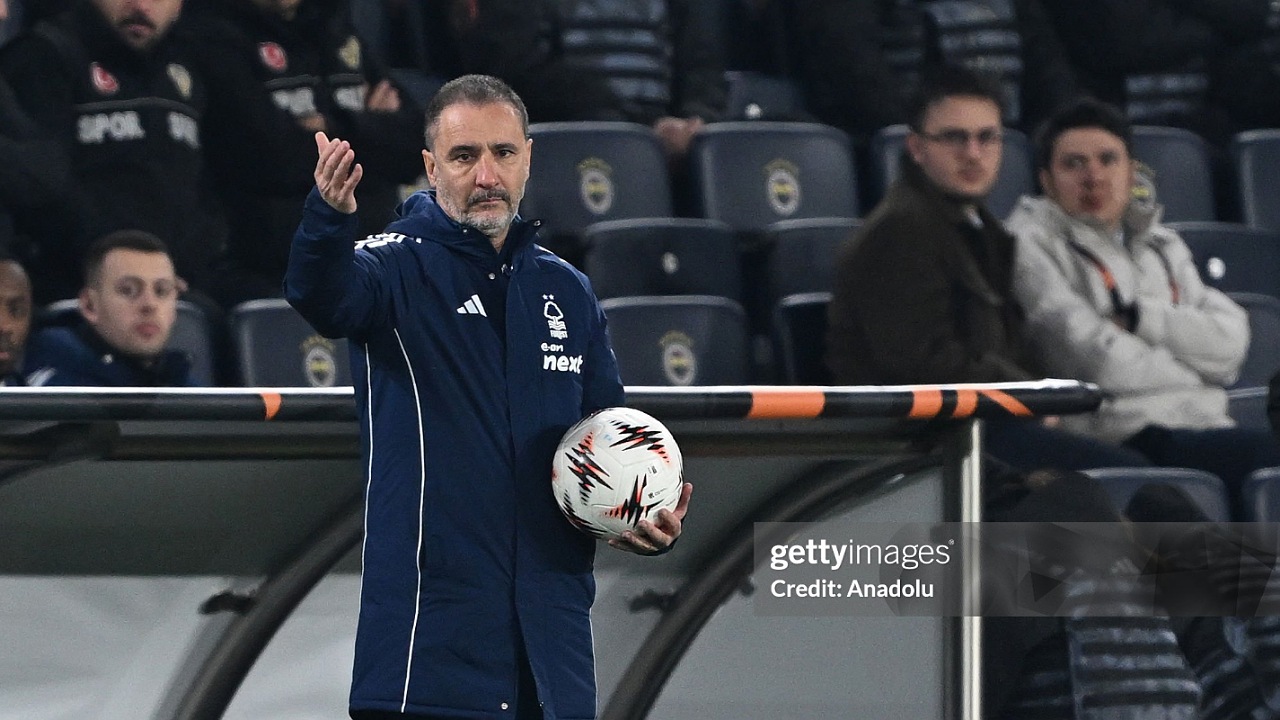 Vitor Pereira Soroti Mental Baja Nottingham Forest Usai Bantai Fenerbahce
