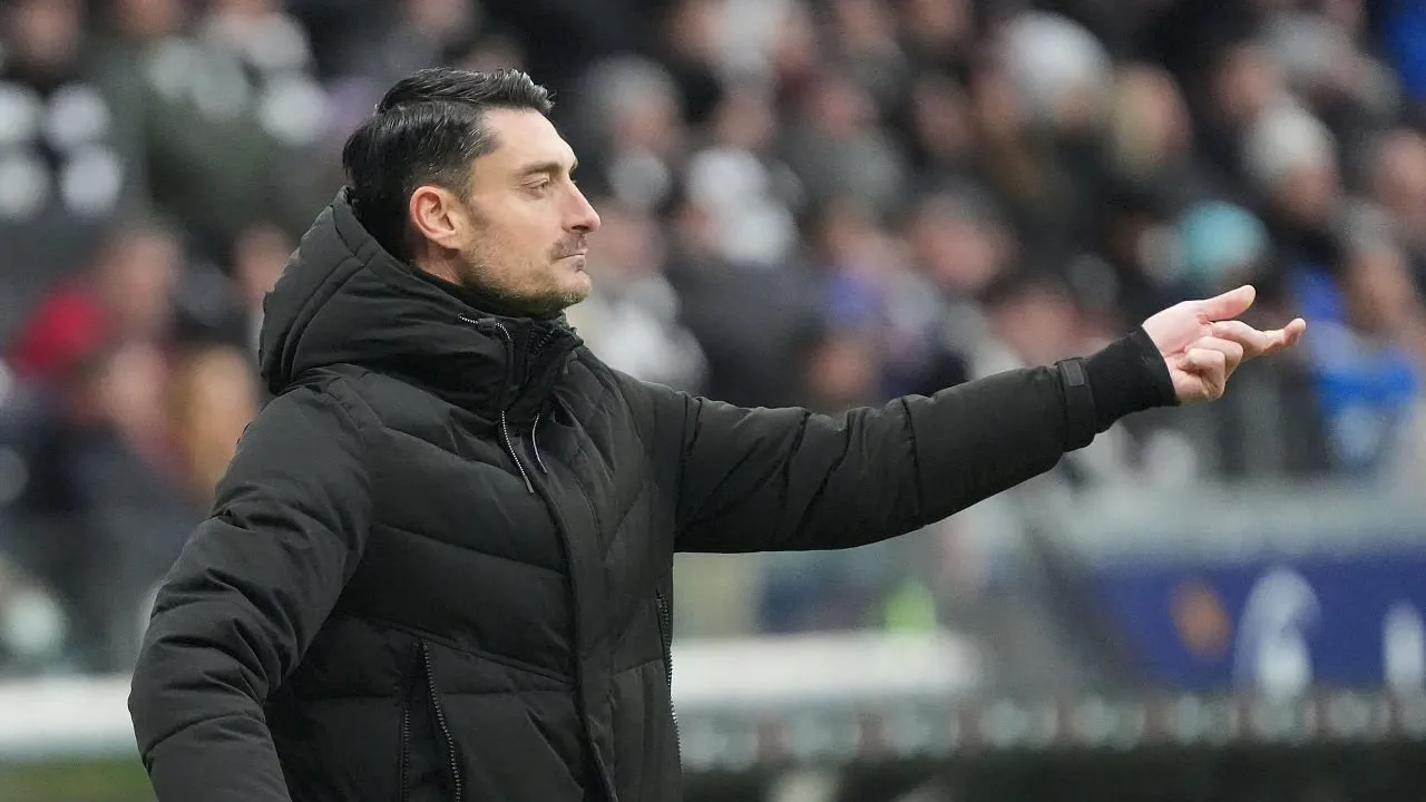 Albert Riera Tegaskan Frankfurt Tak Gentar Hadapi Bayern Munich