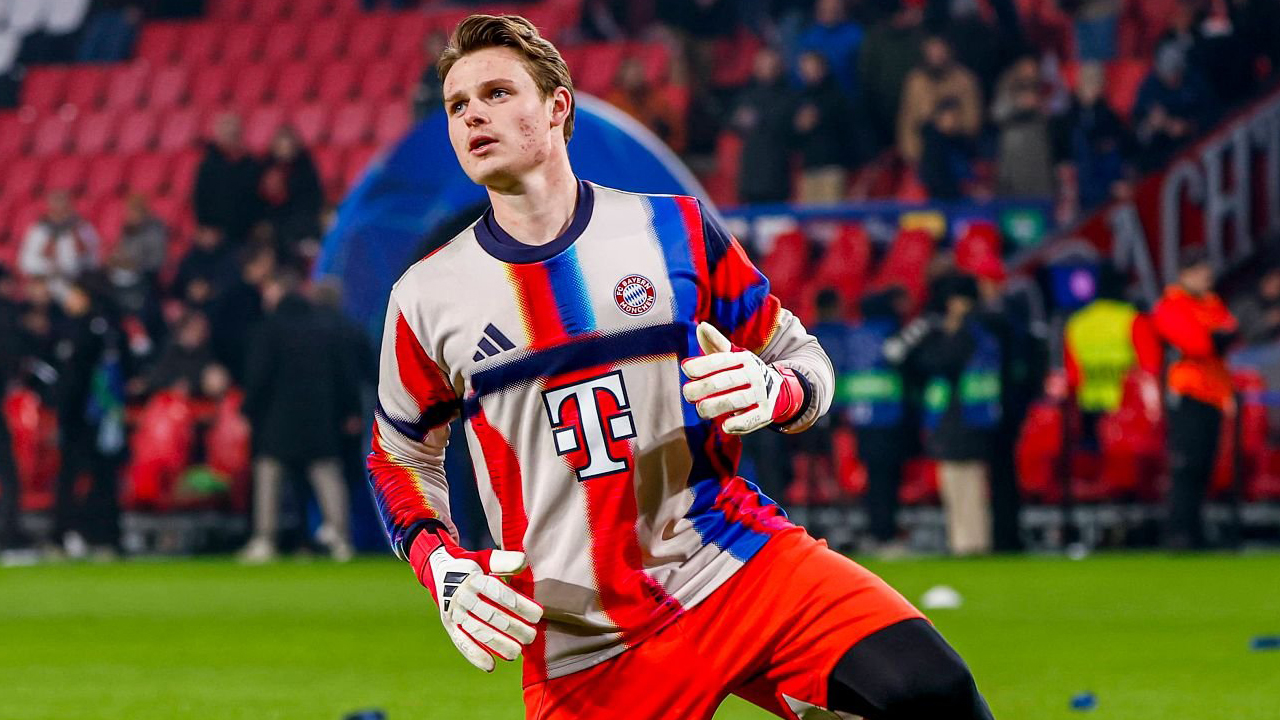 Bayern Hadapi Frankfurt Tanpa Neuer, Jonas Urbig Dapat Kepercayaan Penuh