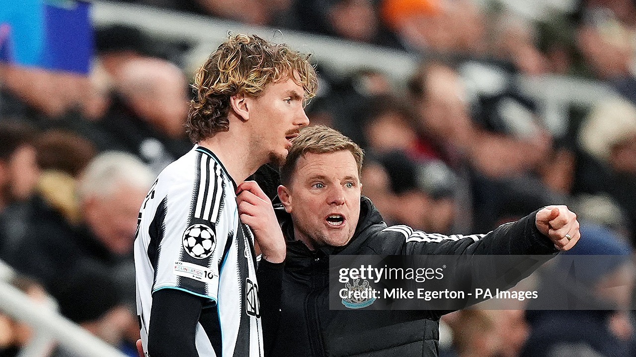 Eddie Howe Bantah Nick Woltemade Tak Bahagia di Newcastle