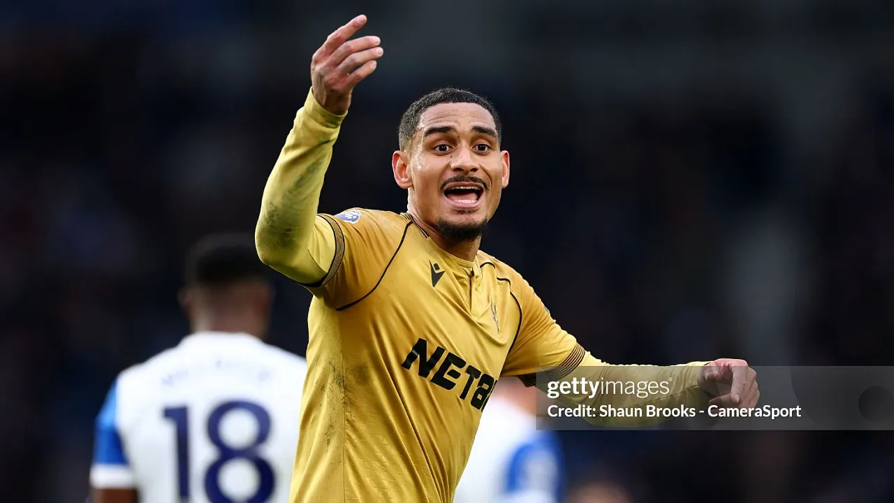 Glasner Bawa Kabar Buruk soal Cedera Maxence Lacroix