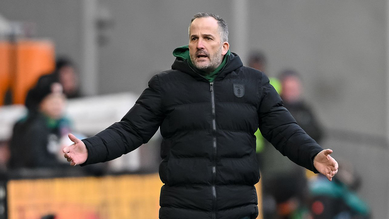 Manuel Baum Incar Kemenangan Saat Augsburg Tandang ke Markas Wolfsburg