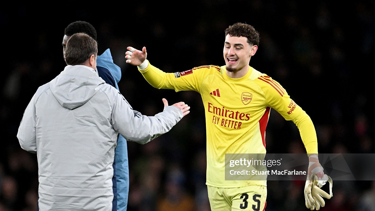Nottingham Forest Incar Kiper Muda Arsenal, Tommy Setford