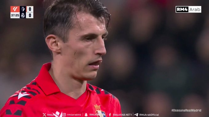 Budimir Eksekusi Penalti, Osasuna Ungguli Real Madrid