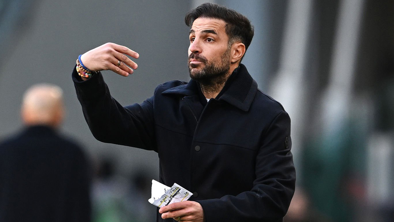 Cesc Fabregas Puji Performa Como Usai Menang di Markas Juventus