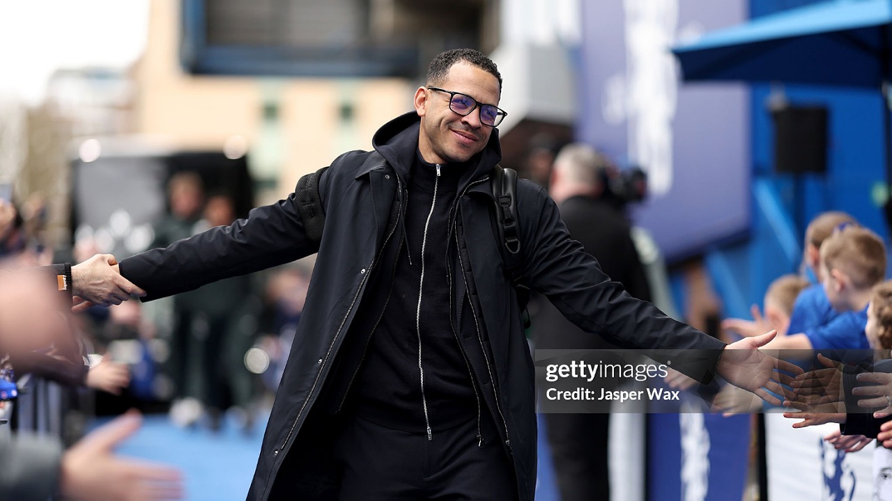 Chelsea Buang Poin, Liam Rosenior Evaluasi Skuad