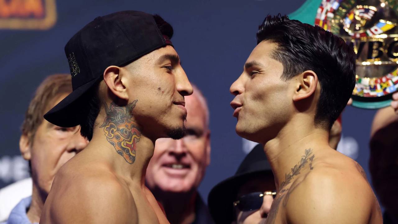 Mario Barrios (kiri) dan Ryan Garcia. (Foto: Fight TV)