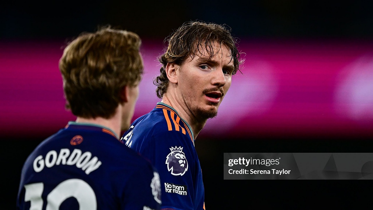 Eddie Howe Tolak Lepas Nick Woltemade ke Bundesliga