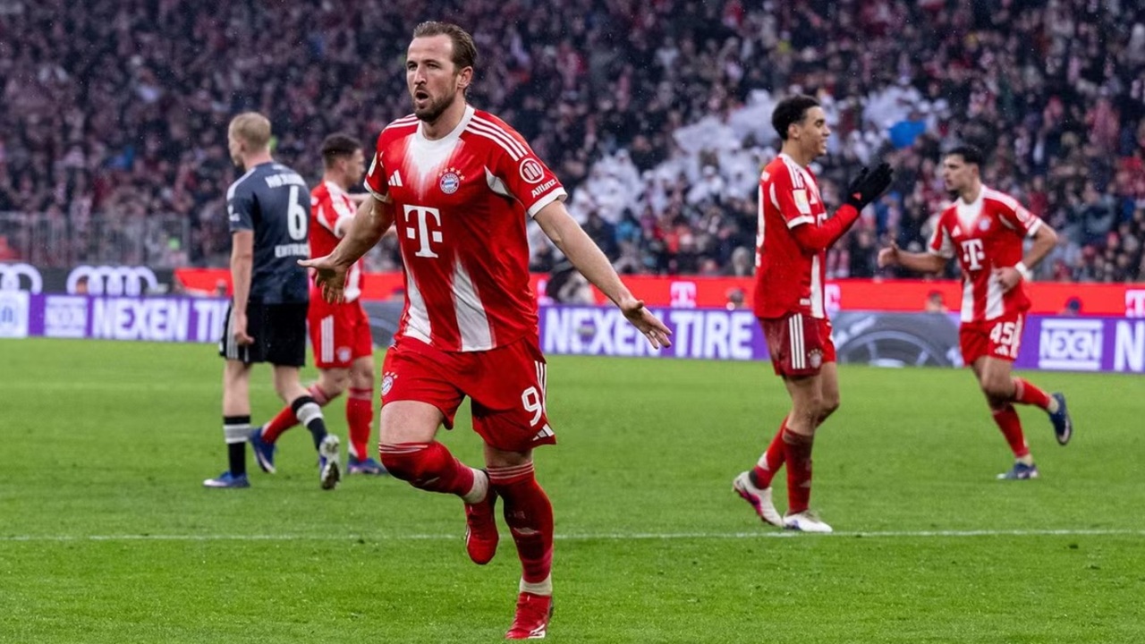 Harry Kane Bantah Jalin Komunikasi dengan Barcelona