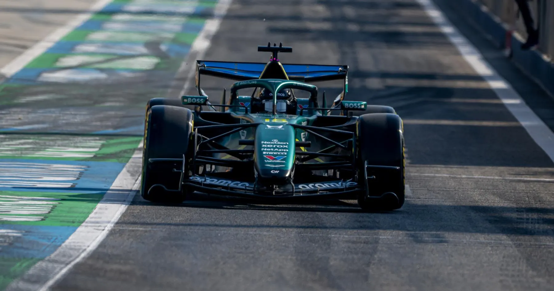 Honda Alami Deja Vu Menyakitkan di Balik Kegagalan Aston Martin - sumber: (racingnews365)