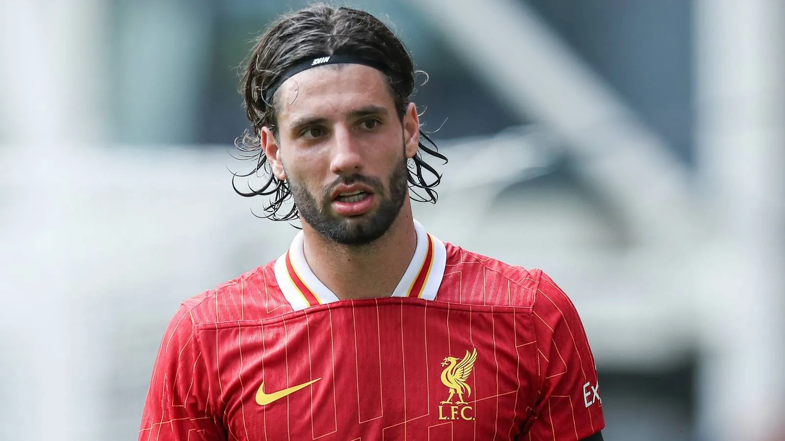 Jamie Carragher Puji Dampak Instan Szoboszlai di Liverpool - sumber: (givemesport)