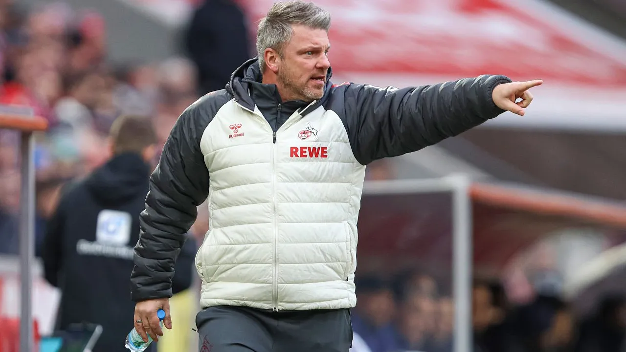 Lukas Kwasniok Nilai Koln Tampil Oke Meski Gagal Menang