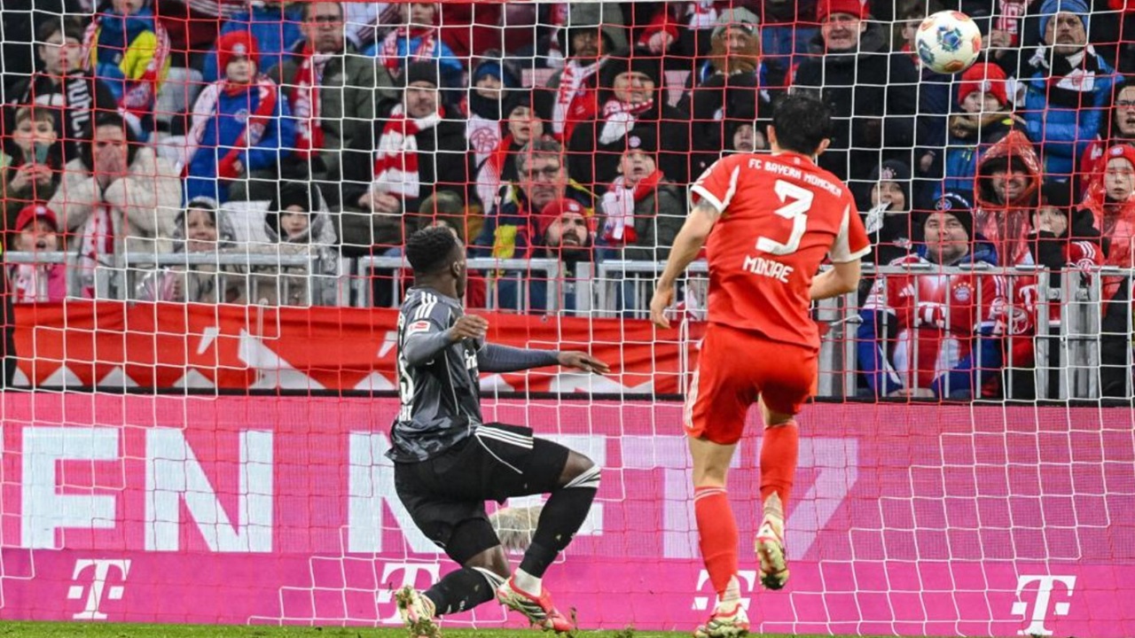 Petinggi Bayern Blak-Blakan Kritik Penampilan Joshua Kimmich vs Frankfurt