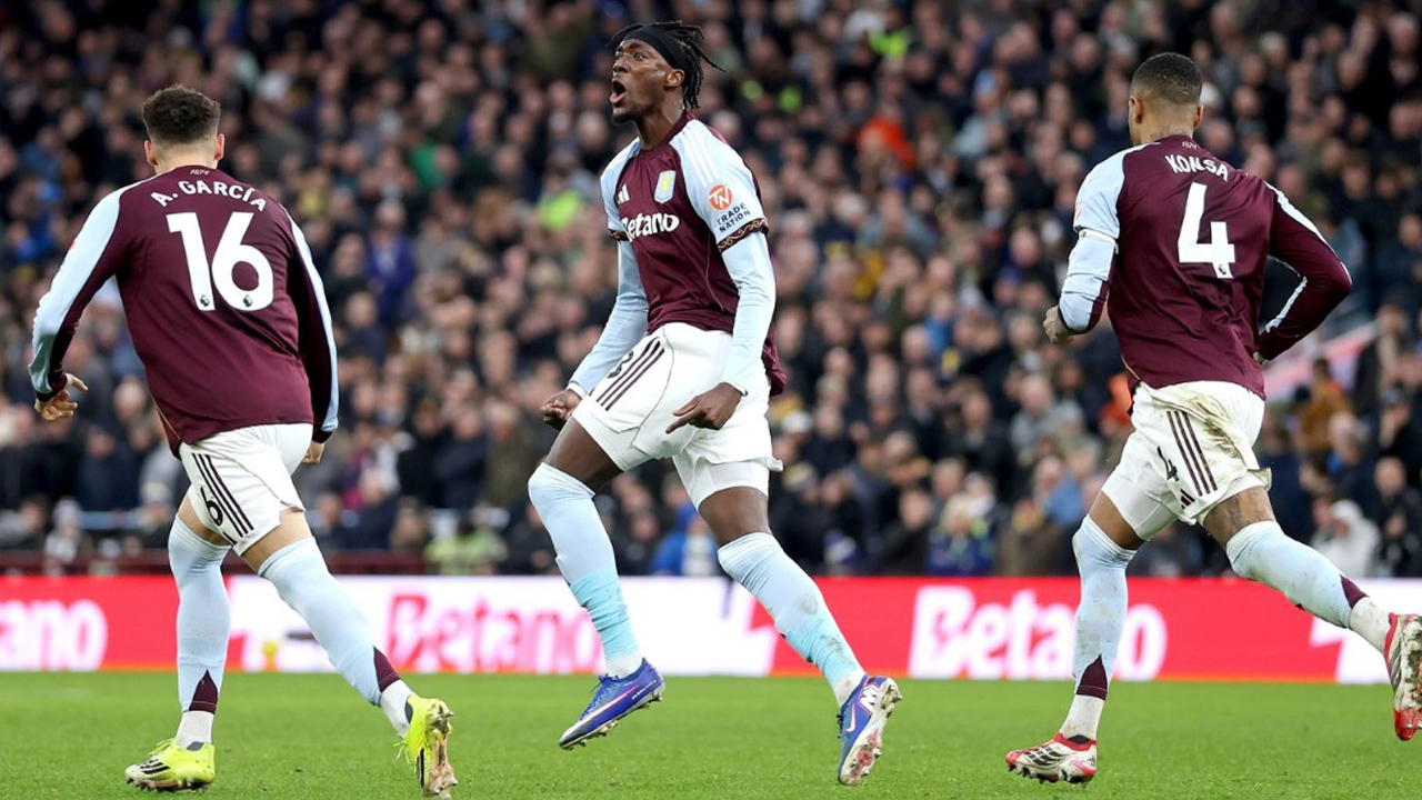 Tammy Abraham Dipuji Emery Usai Selamatkan Villa dari Kekalahan