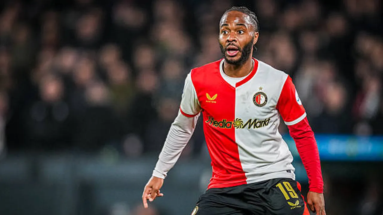 Abaikan Spekulasi Timnas Inggris, Raheem Sterling Fokus di Feyenoord