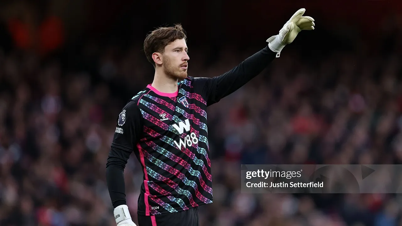 Chelsea incar kiper Sunderland, Robin Roefs