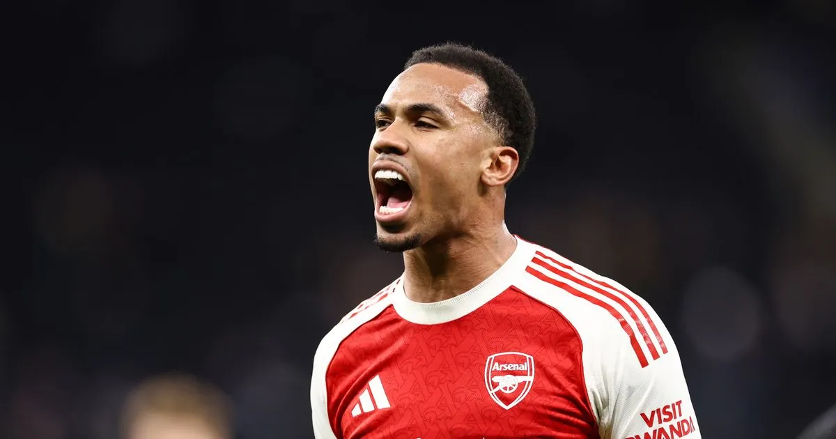 Gabriel Sindir Richarlison Usai Arsenal Kalahkan Tottenham - sumber: (footballlondon)