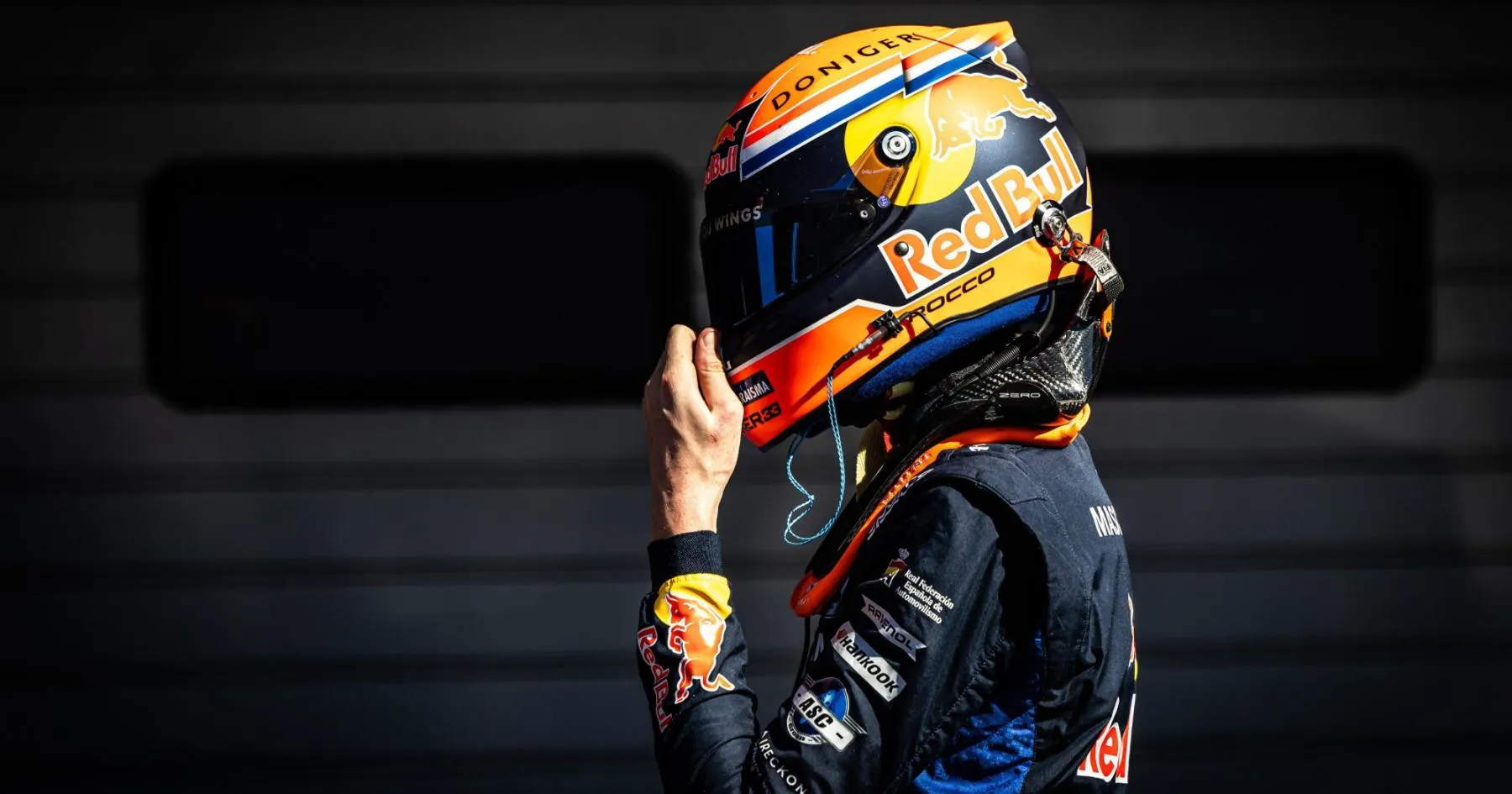 Helmut Marko Sebut Rocco Coronel Penerus Max Verstappen - sumber: (racingnews365)