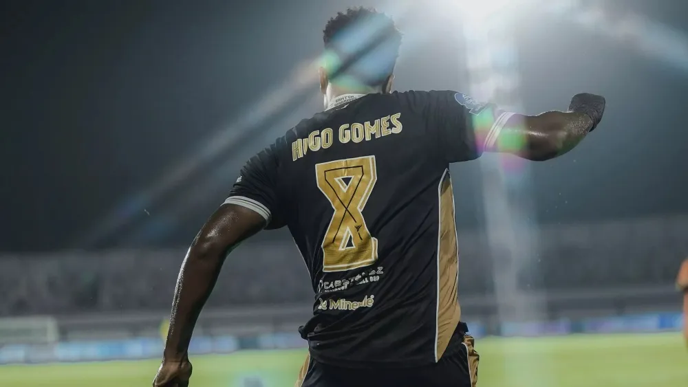 Jaja Bahagia Kembali Perkuat Dewa United - sumber: (ileagueid)