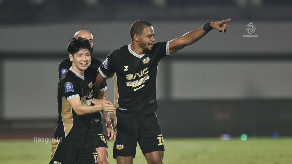 Jan Olde Persiapkan Tim untuk Derbi Tangerang